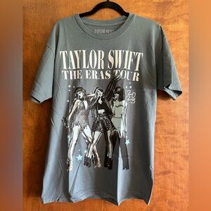 Taylor Swift Concert Tee Eras Tour - Size Large